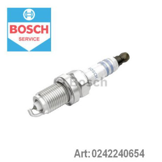 Свічка запалювання Bosch 0242240654