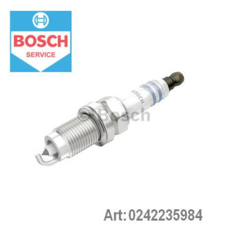 Свічка запалювання Bosch 0242235984