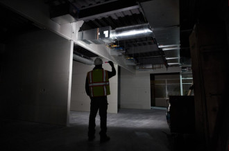 Акумуляторний ліхтар USB L4 FL-301