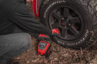 Акумуляторний повітряний насос MILWAUKEE M12 Bl-O