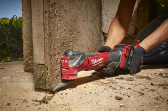 Інструмент багатофунціональний акумуляторний MILWAUKEE M18 FUEL FMT-502X 4933478492 (+ заряд.пристрій, 1 акум., універсальний ад