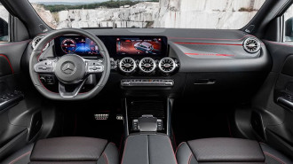 Захисне скло Pixsel на панель приладів MERCEDES BENZ GLA-CLASS - 24.7“ 2019 -