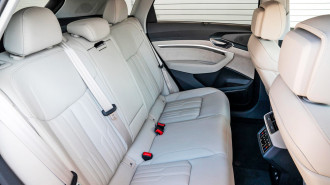 Захисне скло Pixsel на задній клімат AUDI Q8 E-Tron - 6.6“ 2019 -