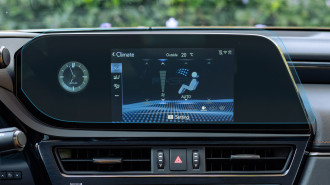 Захисне скло Pixsel на монітор LEXUS ES - 17.4“ 2022 -