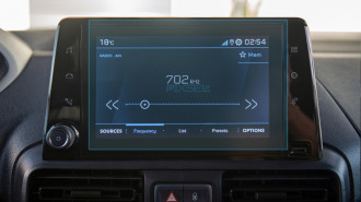 Захисне скло Pixsel на монітор PEUGEOT PARTNER - 9.4“ 2018 -