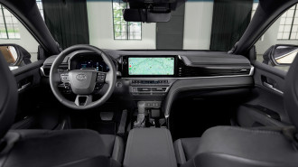 Захисне скло Pixsel на монітор TOYOTA CAMRY - 13.4“ 2024 -